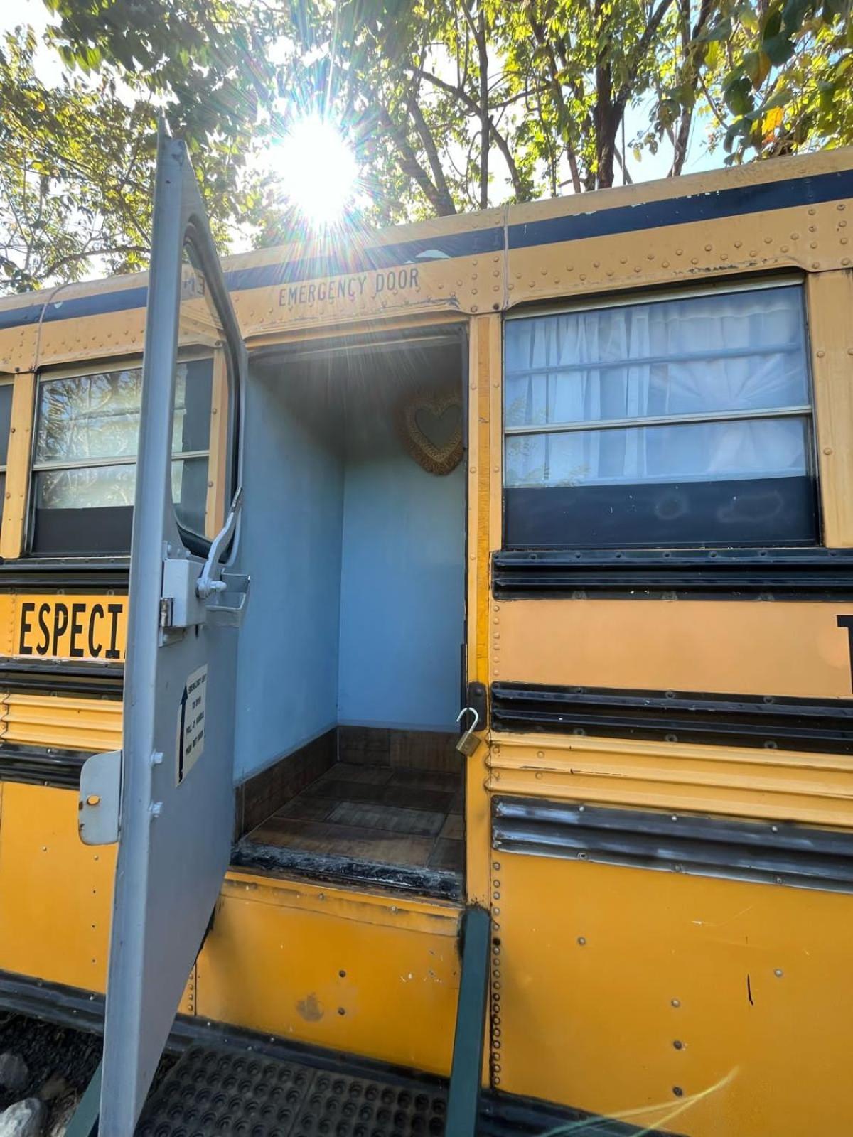 Apartamento Nanku Nimbu Casa-Bus Equipada Cerca De Playas Sámara Exterior foto